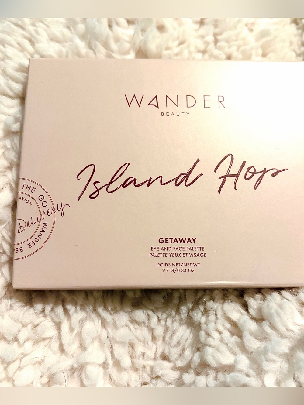 Wander Beauty Island Hop Getaway Eye and Face Palette